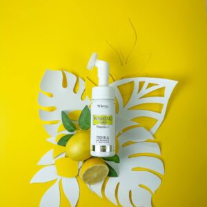 Spumă curățare ten cu Vitamina C Top Beauty, 170ml